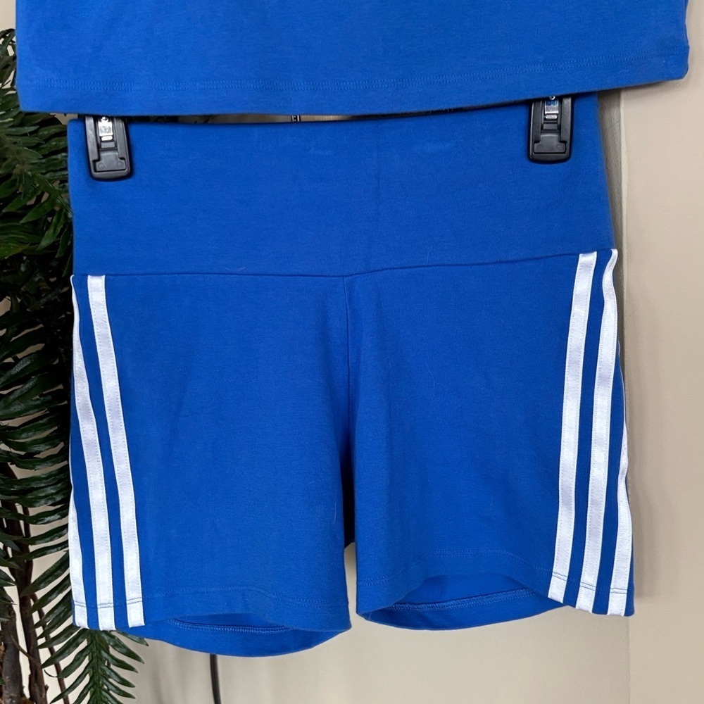 Adidas 2-Piece Blue & White 3-Stripe Racerback Tank Top & Shorts Workout Set - Picture 2 of 14